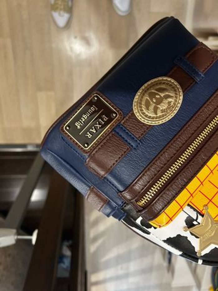Sac Loungefly Woody - photo numéro 2
