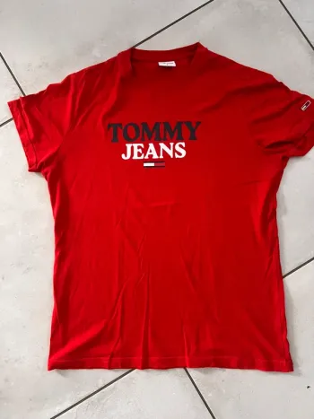 Tes shirt Tommy jeans