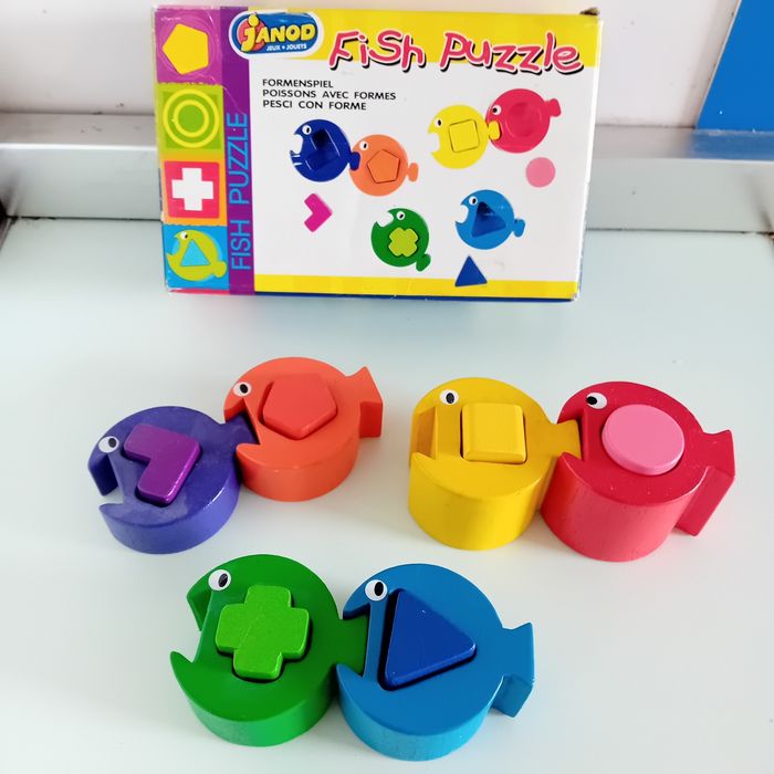 Pièces à emboîter en bois