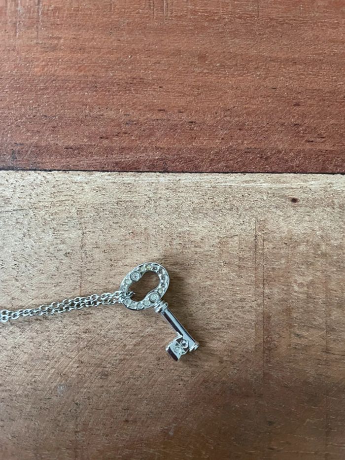 Collier clé Swarovski - photo numéro 2