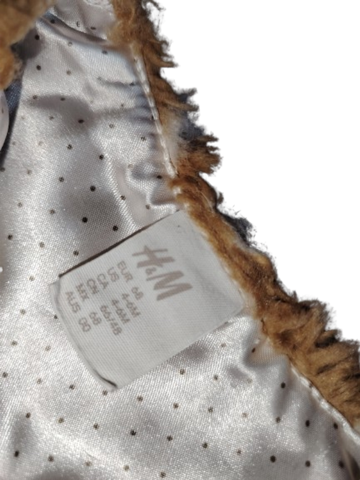 Veste sans manche fille  H&m Taille 4/6  mois - photo numéro 3