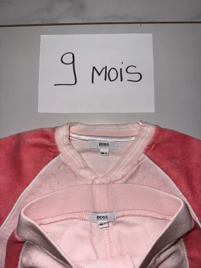 Ensemble Hugo boss 9 mois - photo numéro 2