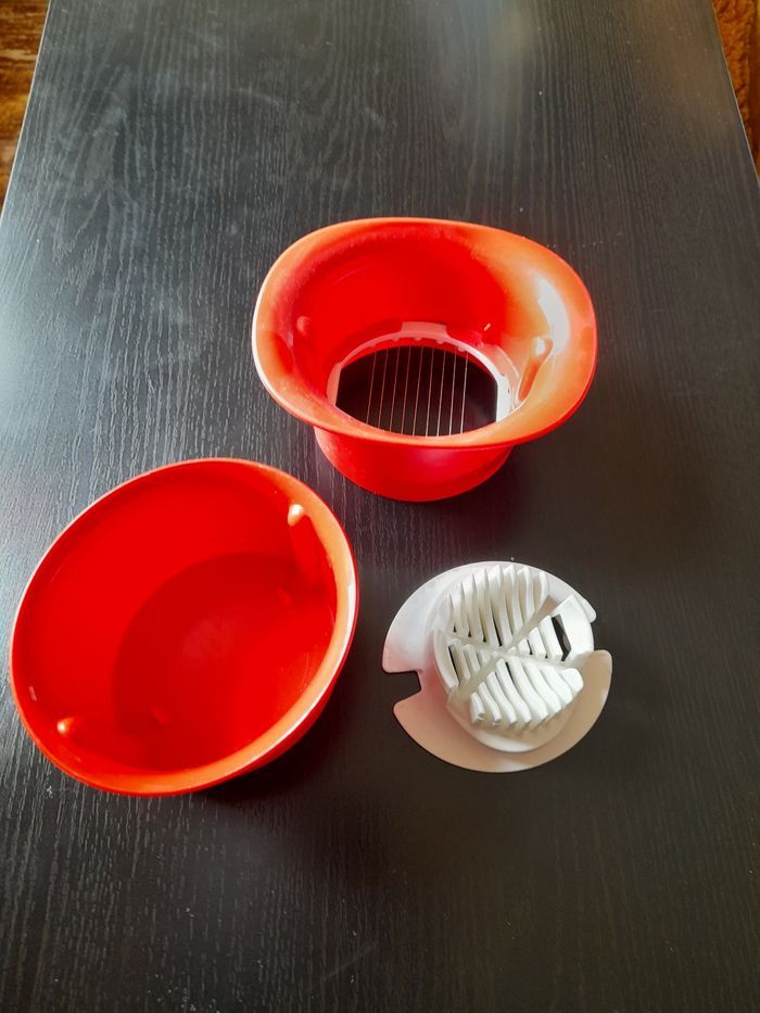 Coupe œuf tupperware neuf - photo numéro 3