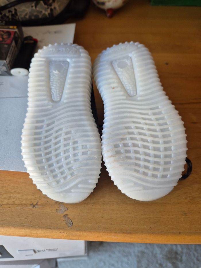 Basket yeezy - photo numéro 2