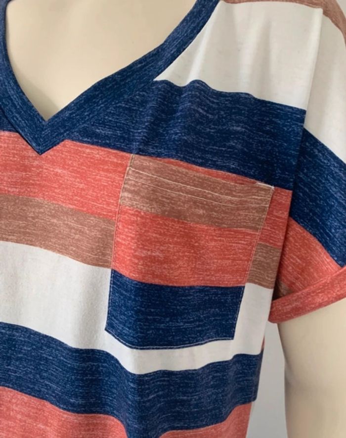 Top / teeshirt rayé coloré coton manches courtes taille L ou 40/42 - photo numéro 4