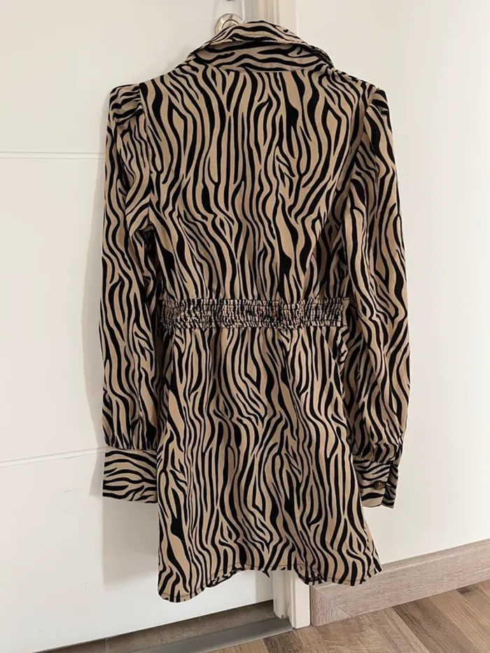 Robe « chemise » Nasty Gal taille 34 - photo numéro 2