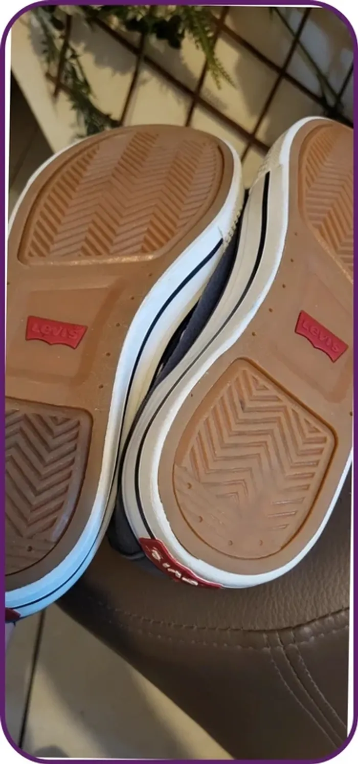 Basket Levi's taille 40 - photo numéro 3