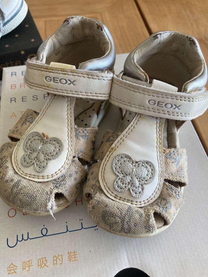 Lot chaussures été fille T21 - photo numéro 7