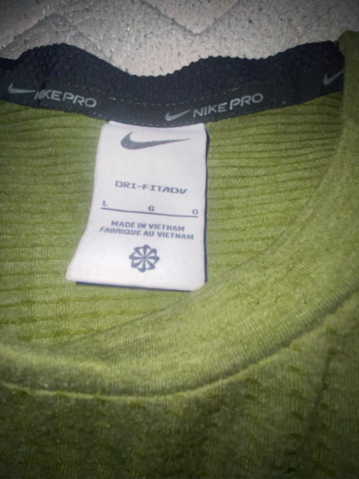T-shirt  dri-dit vert kaki - photo numéro 3