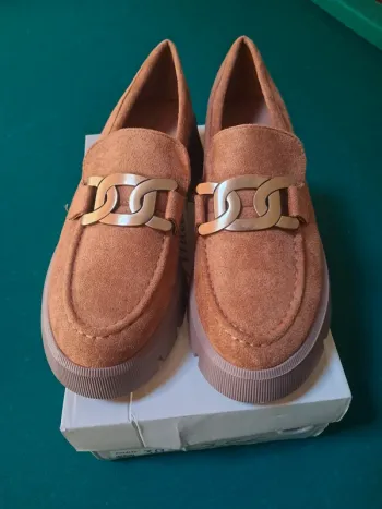 Mocassins camel effet daim