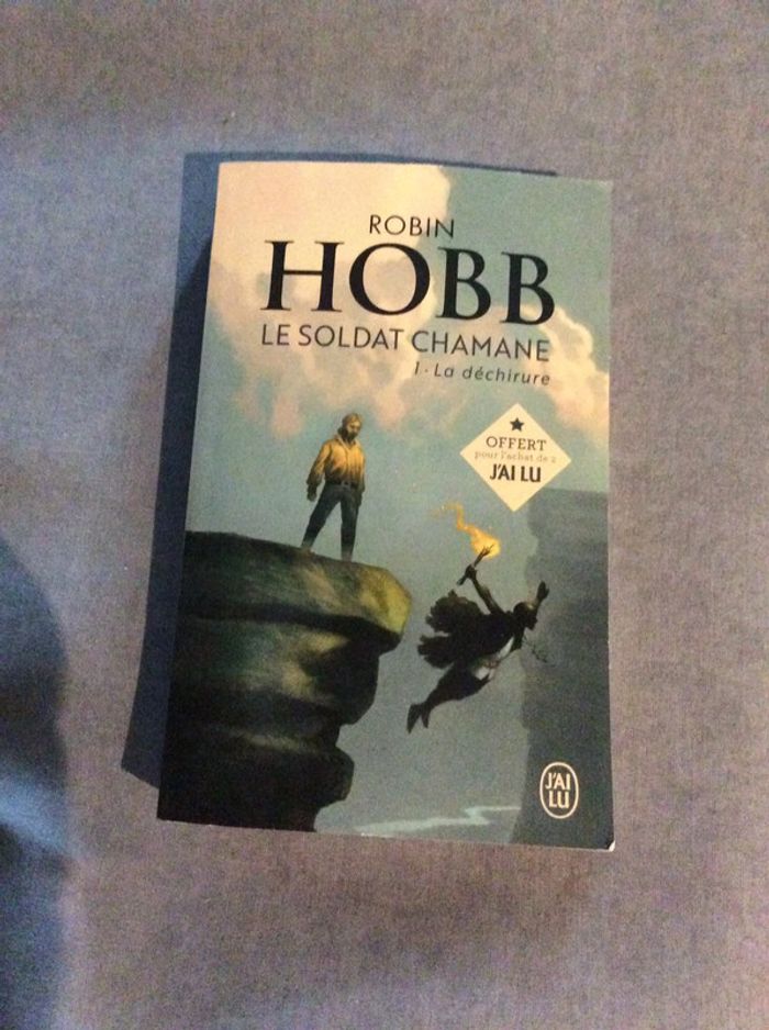 #le soldat Chabane la déchirure Robin Hobb. )