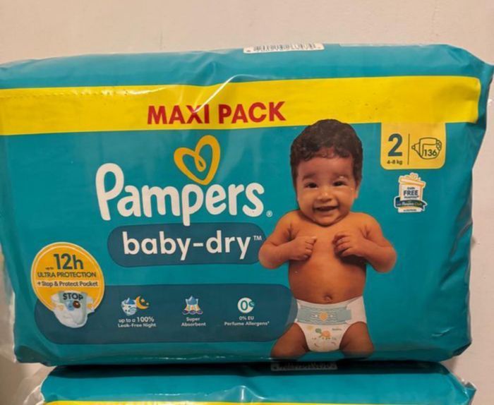Lot de 2 paquets des couches Pampers taille 2 - photo numéro 2