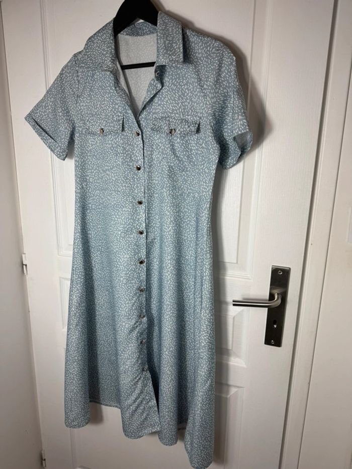 Robe manches courtes