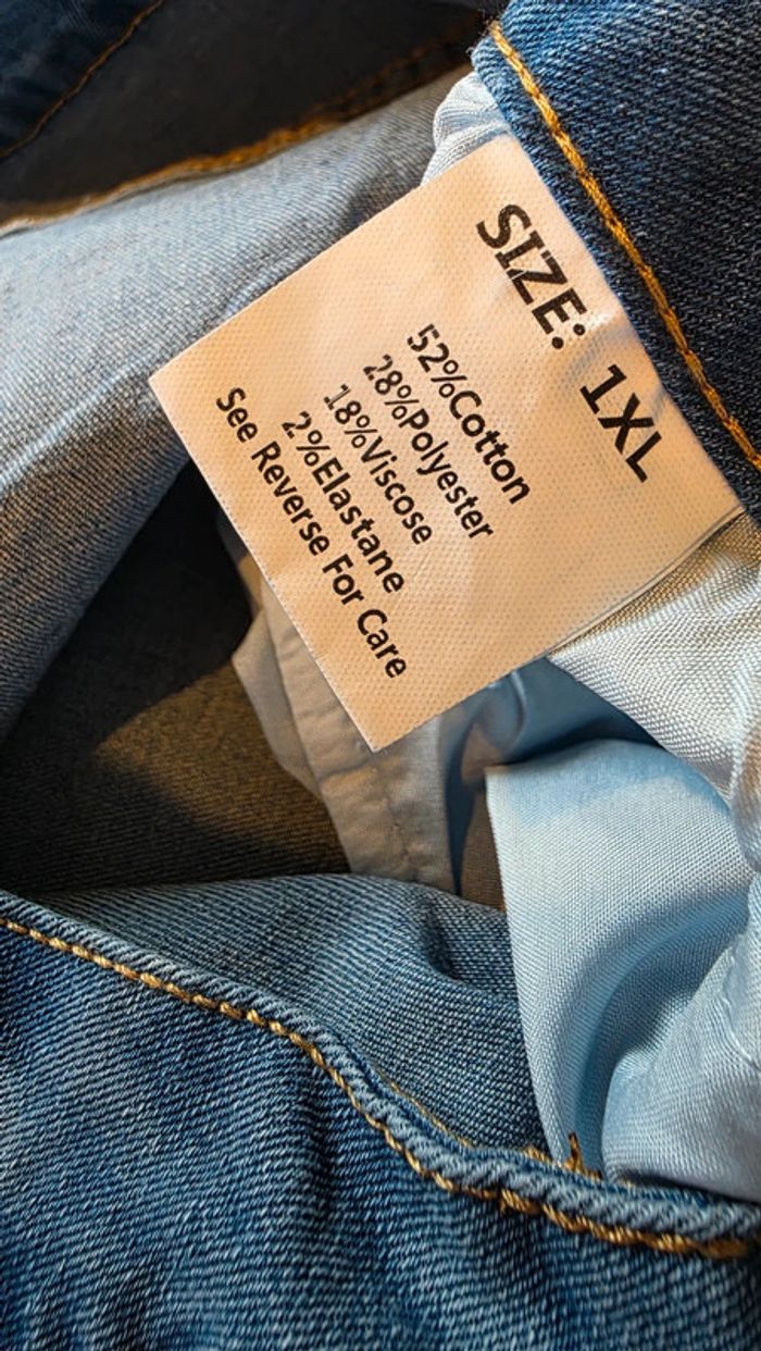 Short en jean neuf - photo numéro 3