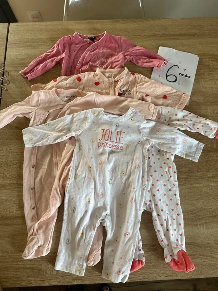 Lot 5 pyjamas 6 mois