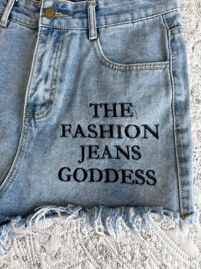 Short en jean - photo numéro 2