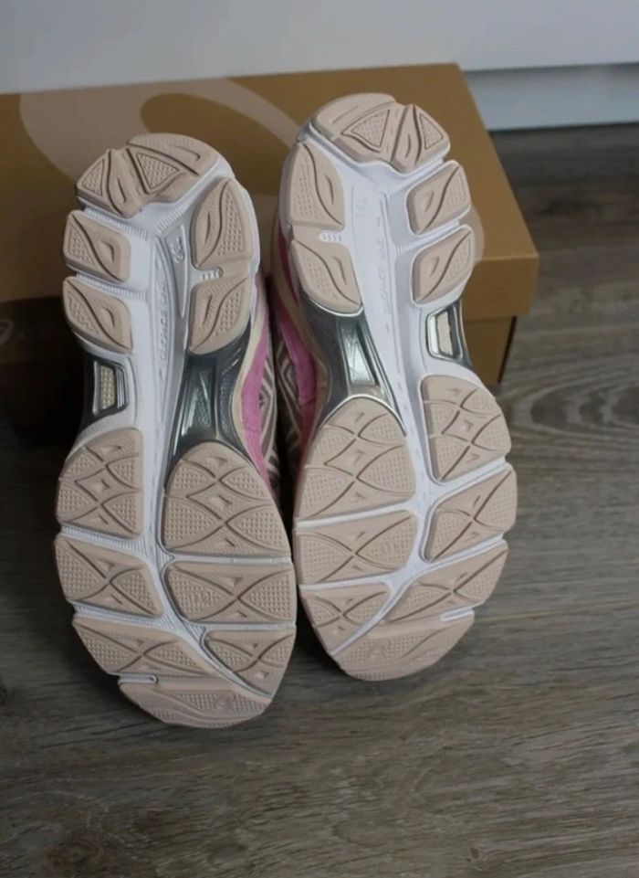 Asics gel nyc rosas Taille 37 - photo numéro 5