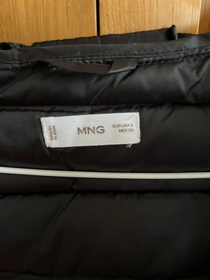 Doudoune femme noire Mango Taille S - photo numéro 4