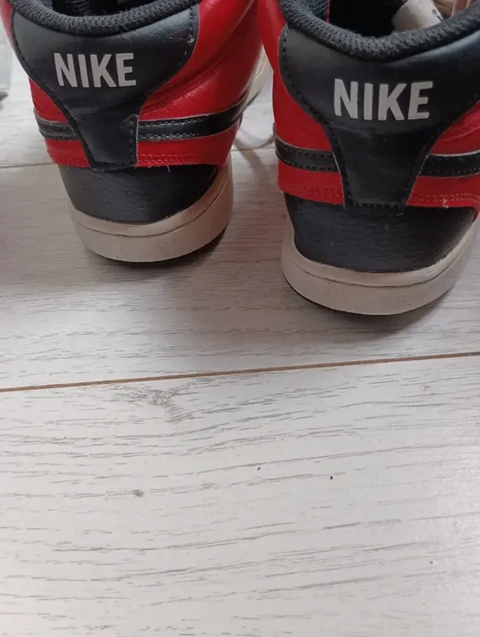 Basket Nike court vision mid nba pointure 41 - photo numéro 3