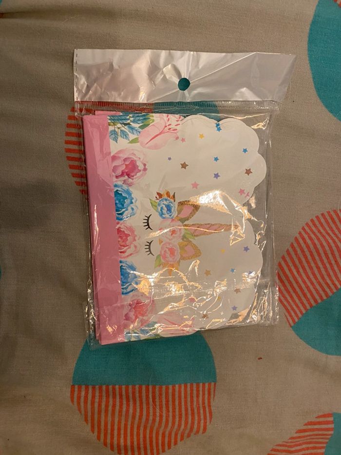 Cartons d’invitations licorne anniversaire