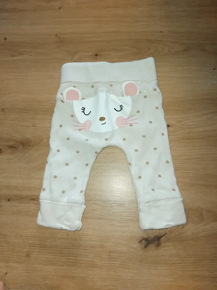 Lots 3 leggins fille taille 1 mois super etat - photo numéro 4