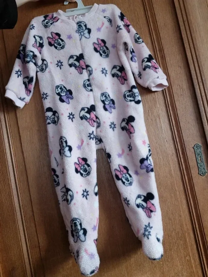 Pyjama hiver une pièce Minnie