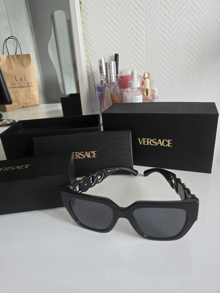 Lunette Vercace femme