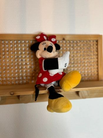 Peluche Minnie accroche Disney