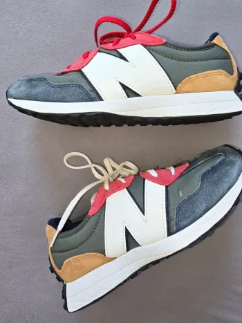 New Balance 327 Multicolore ' Taille 37