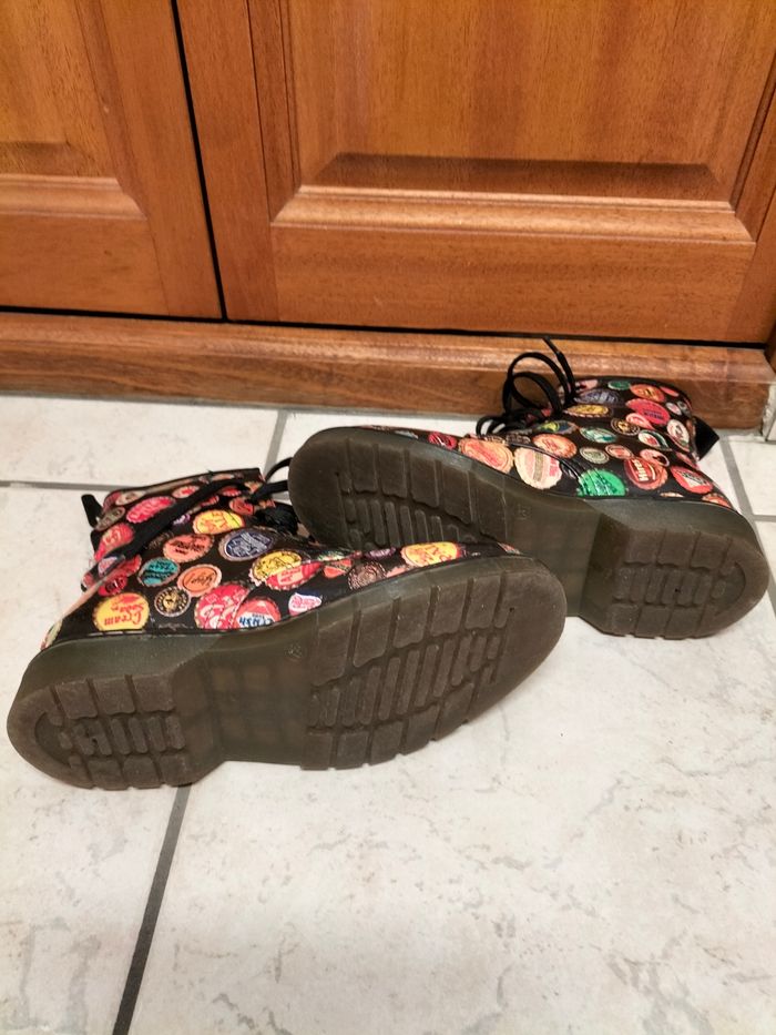Chaussures montantes style doc Martens - photo numéro 3