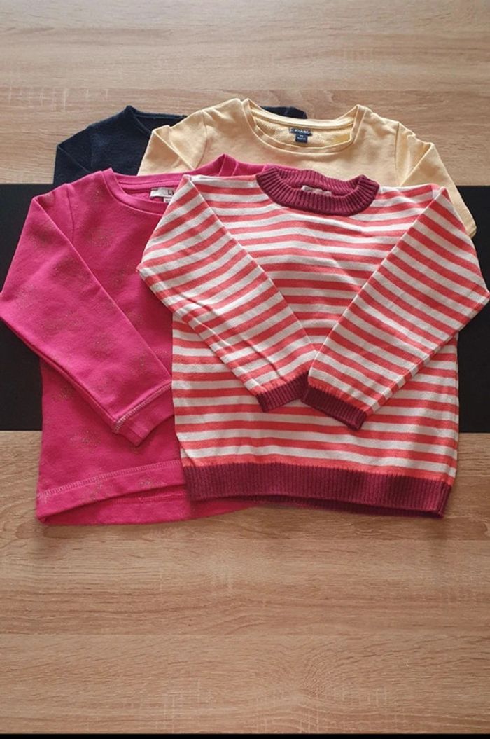 Lot de 4 pulls léger 4 ans