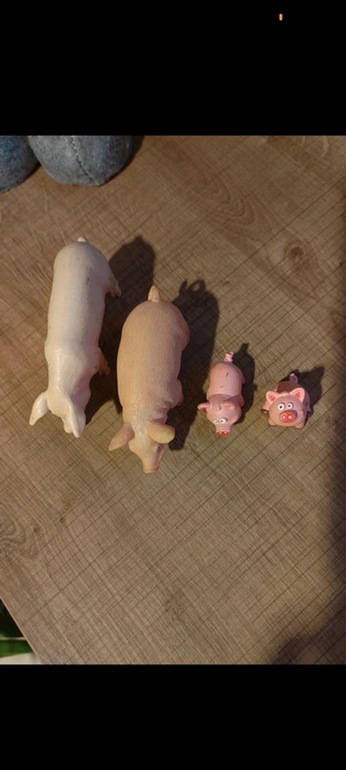 🔴Famille de cochons rose - photo numéro 2