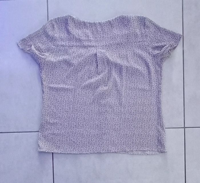 Tee-shirt femme - 44 - photo numéro 2