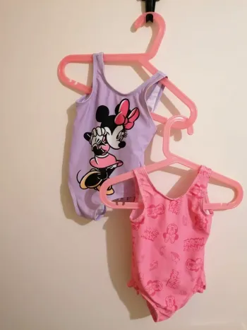Lot maillot de bain Disney minnie 6 mois