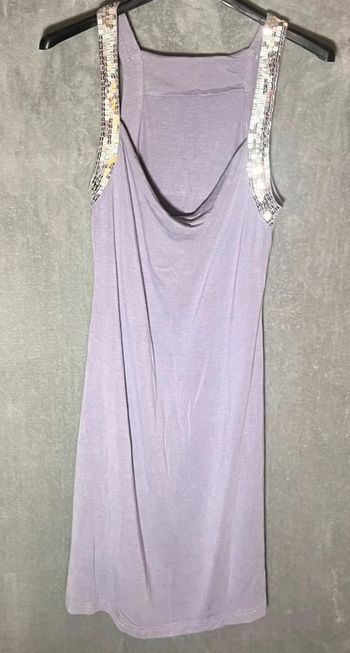 💥 Robe sans manches avec détails sequins taille S-M 💥