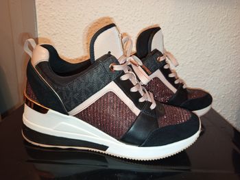 Basket Michael Kors taille 40