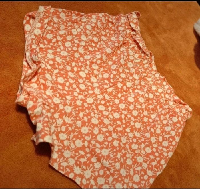 Short Bébé Fille 6 Mois - Rose à Fleurs Blanches (Kiabi) - photo numéro 2