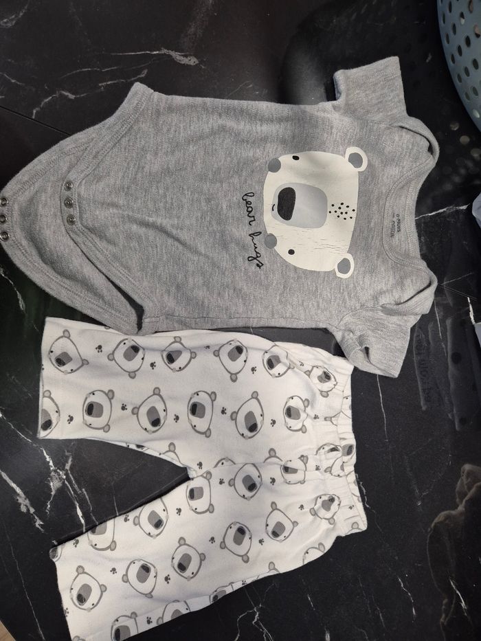 Lot pyjama - photo numéro 2