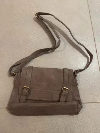 Sac à bandoulière Naf Naf, très bon état, 25x16cm