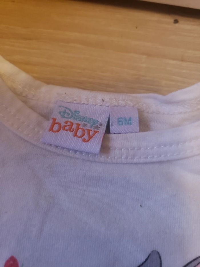 Body 🎀 Disney baby 6 mois 1€50 - photo numéro 3