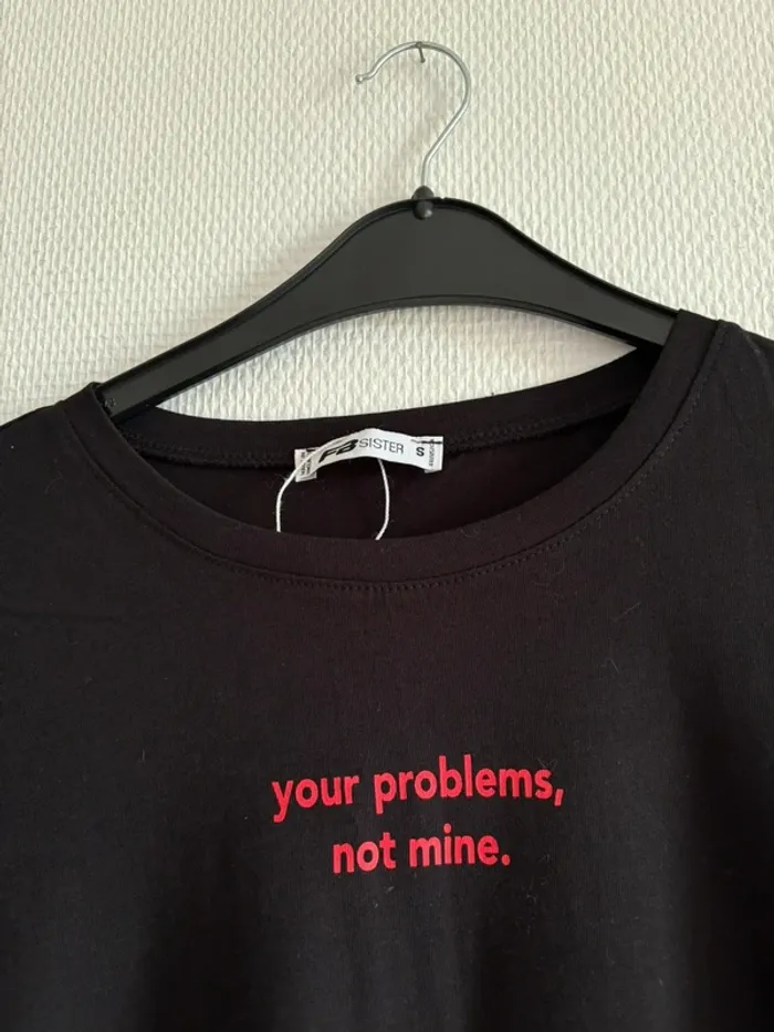 T shirt noir avec inscription - photo numéro 2