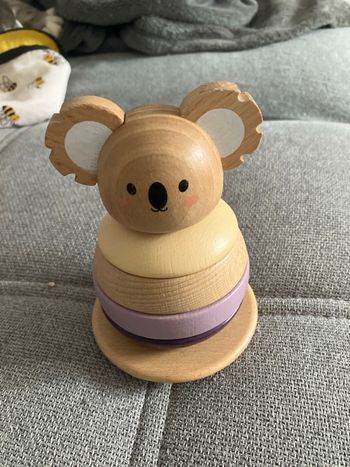 Tour à empiler en bois 