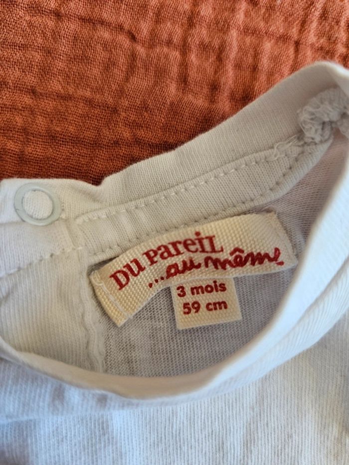 Tee shirt a manches courtes / Taille 3 mois - photo numéro 2