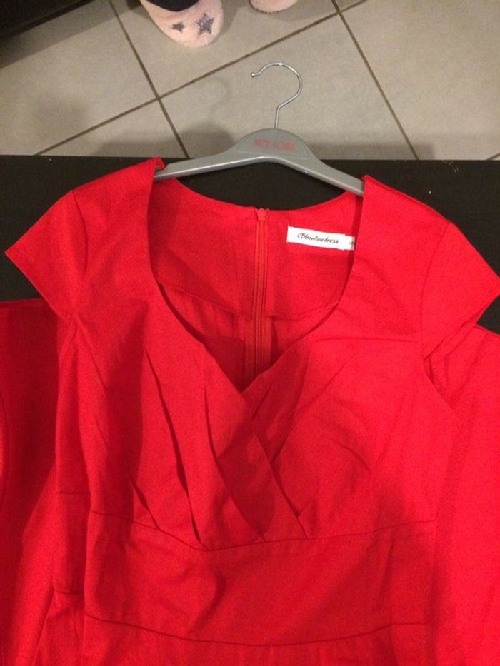 Robe rouge s - photo numéro 2