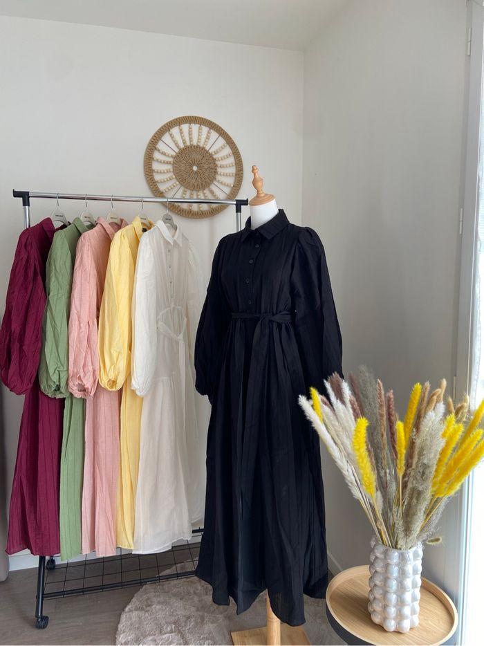 Robe Longue Noir - photo numéro 3