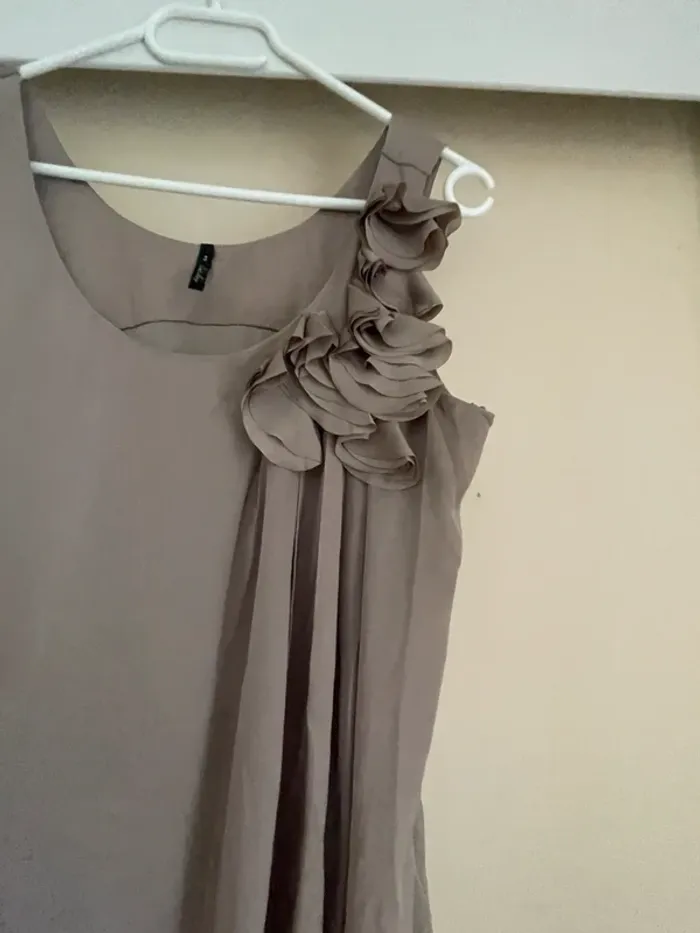 Robe/tunique taupe - photo numéro 2
