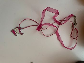 Collier pendentif hello kitty