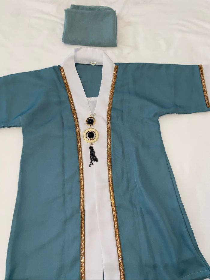 Abaya pour bébé de 1 an couleur vert blanc - photo numéro 9