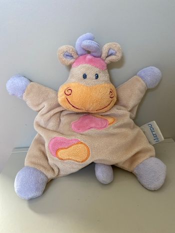 Vache en peluche hochet beige orange rose et lilas