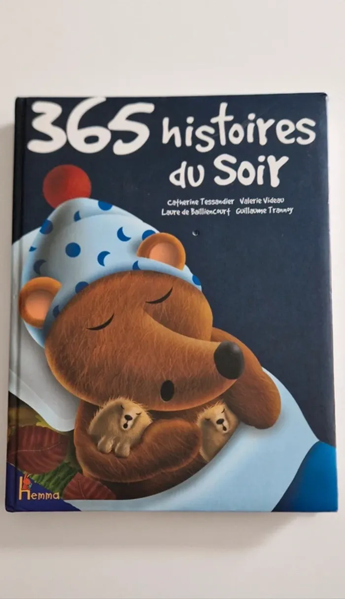 Livre 365 histoires du soir